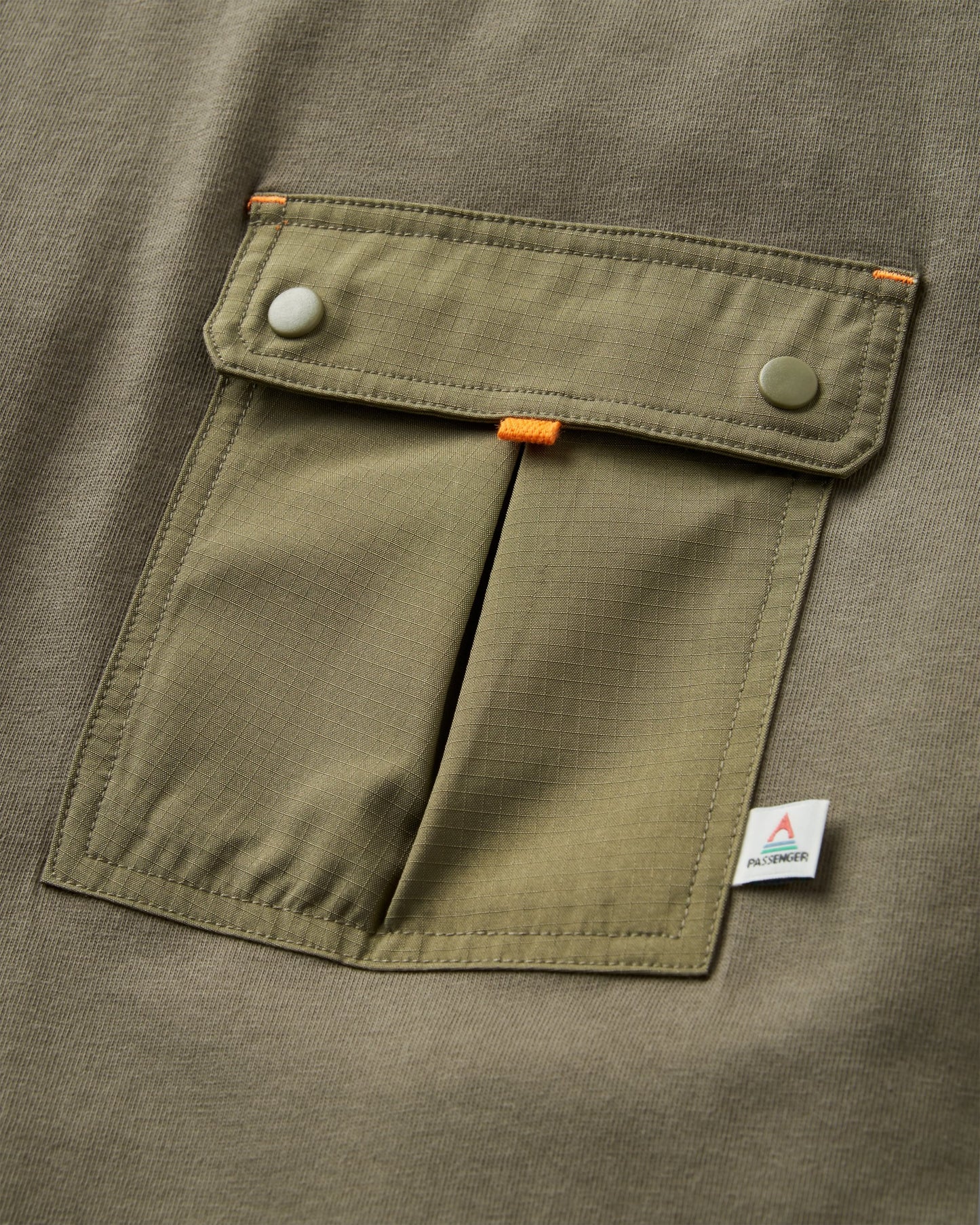 Travel Pocket Relaxed Fit T-Shirt - Dusty Olive