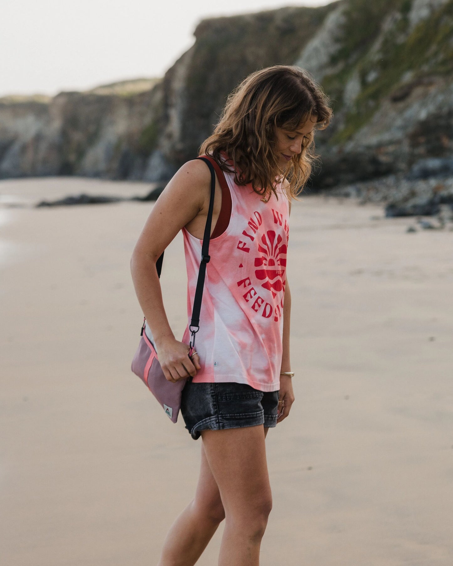 Discovery Organic Cotton Vest - Tie Dye Shell Pink - Lifestyle