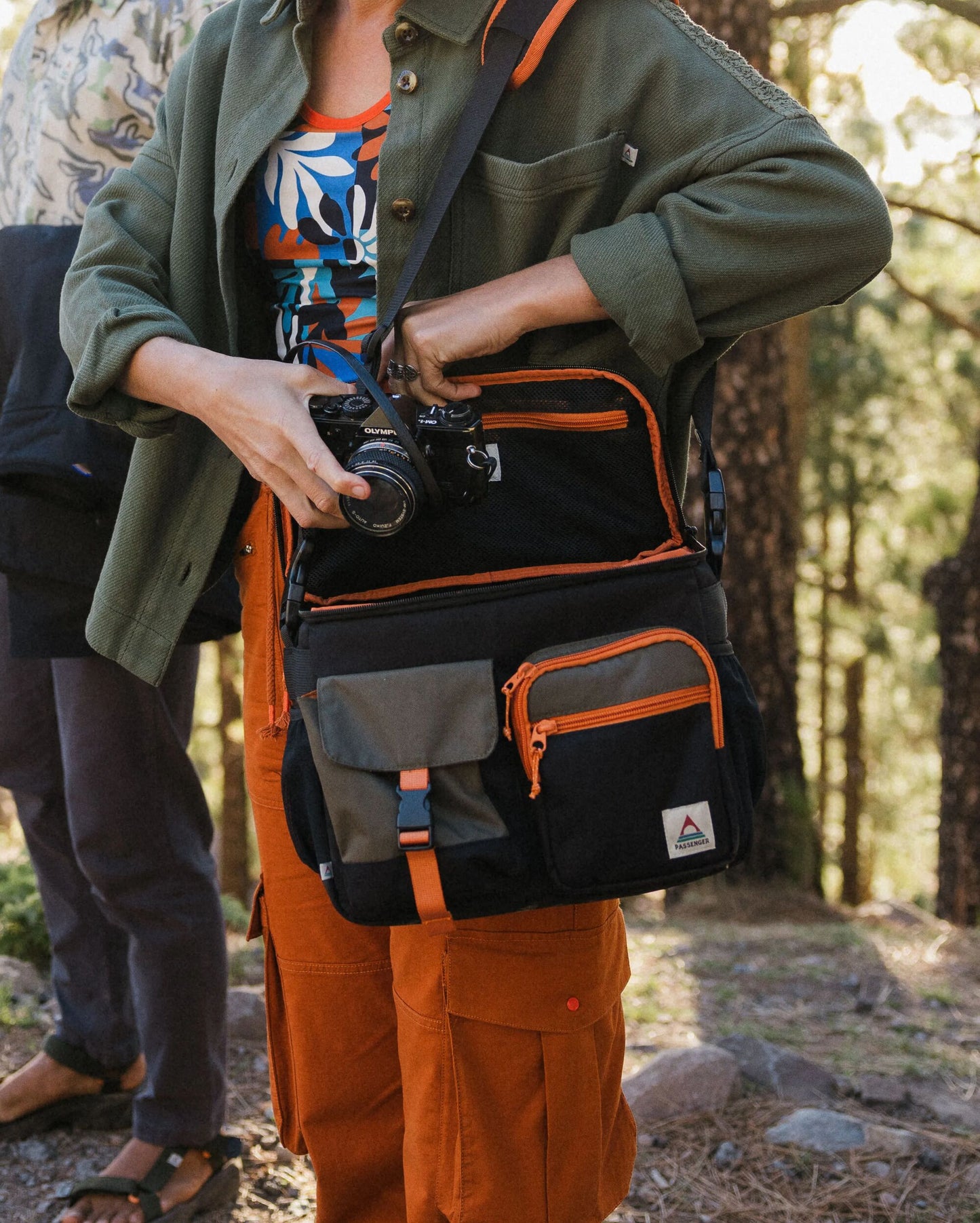 Womens_Boondocker Recycled Camera Bag - True Black/ Khaki - Lifestyle