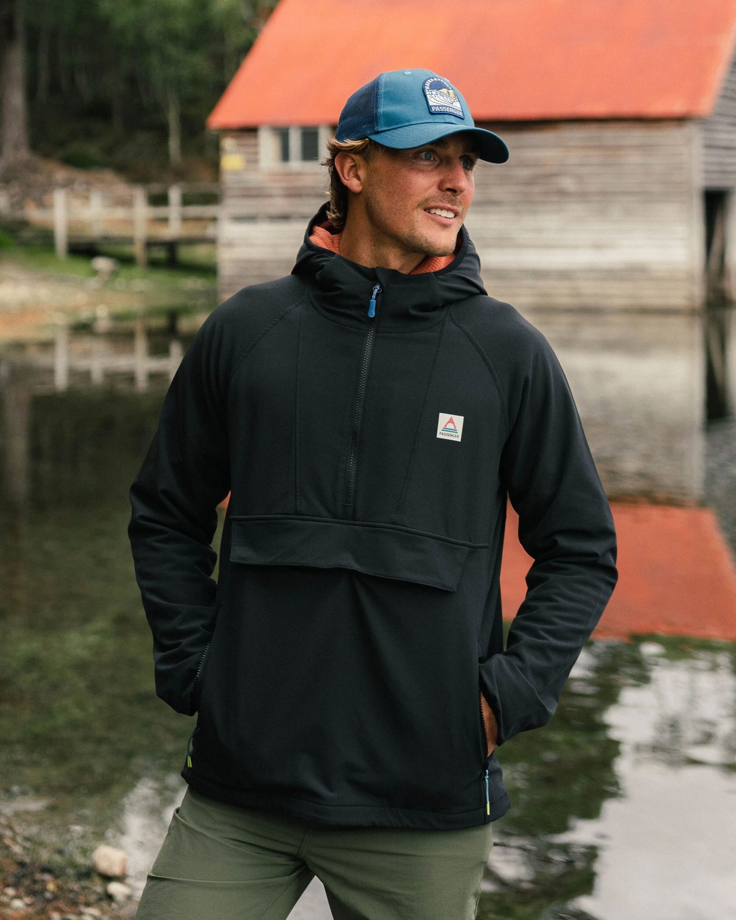 Roamer Recycled Softshell Jacket - Black - Lifestyle