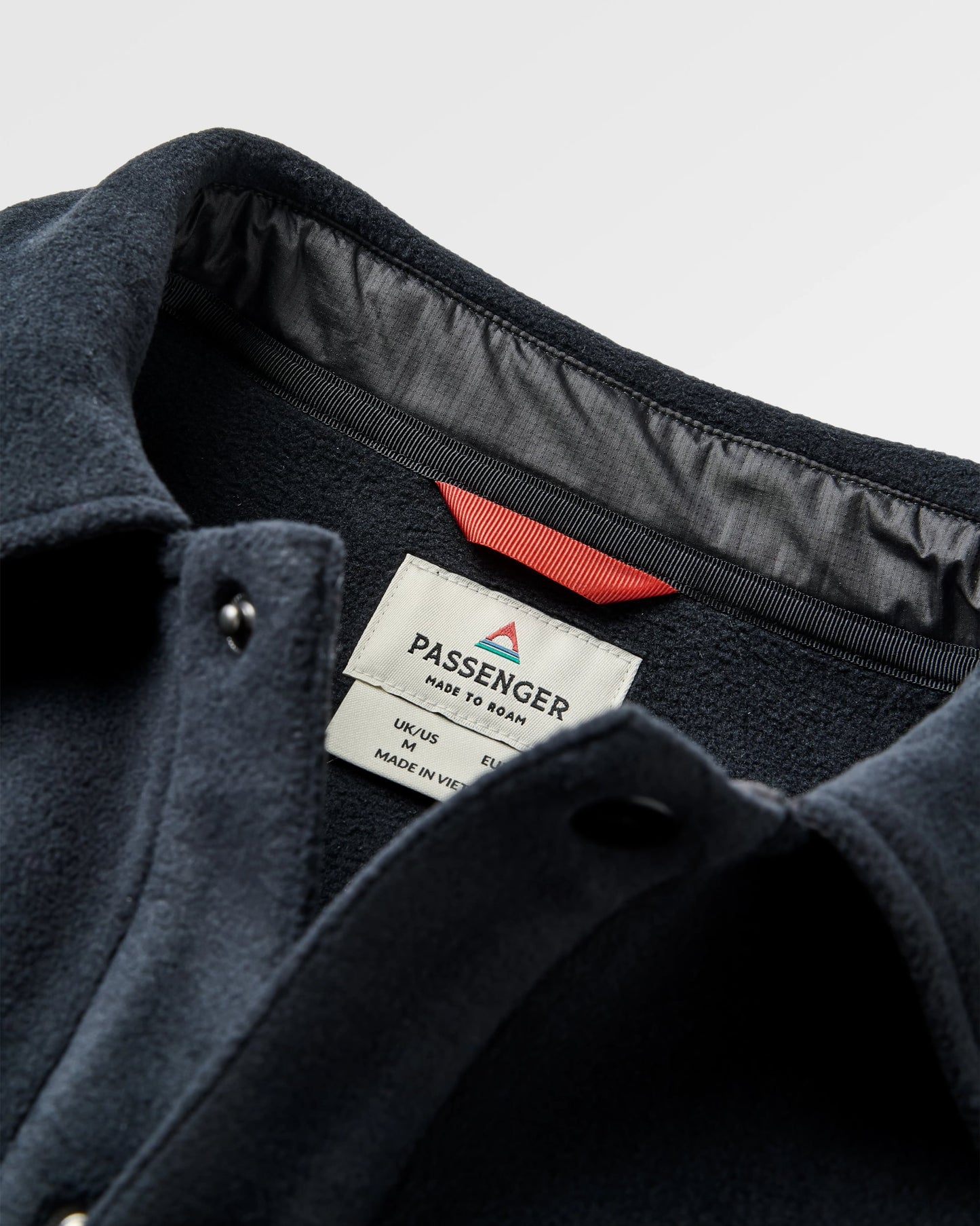 Adapt Fleece Overshirt - Black - Flatlay