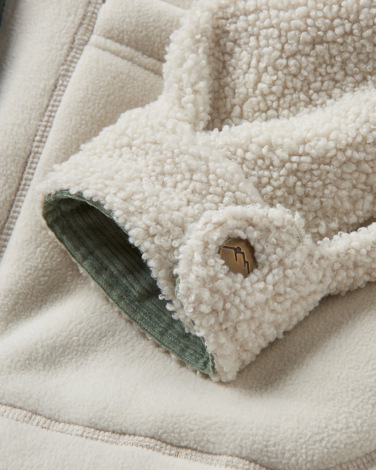 Nash Recycled Fleece - Vintage White - Flatlay