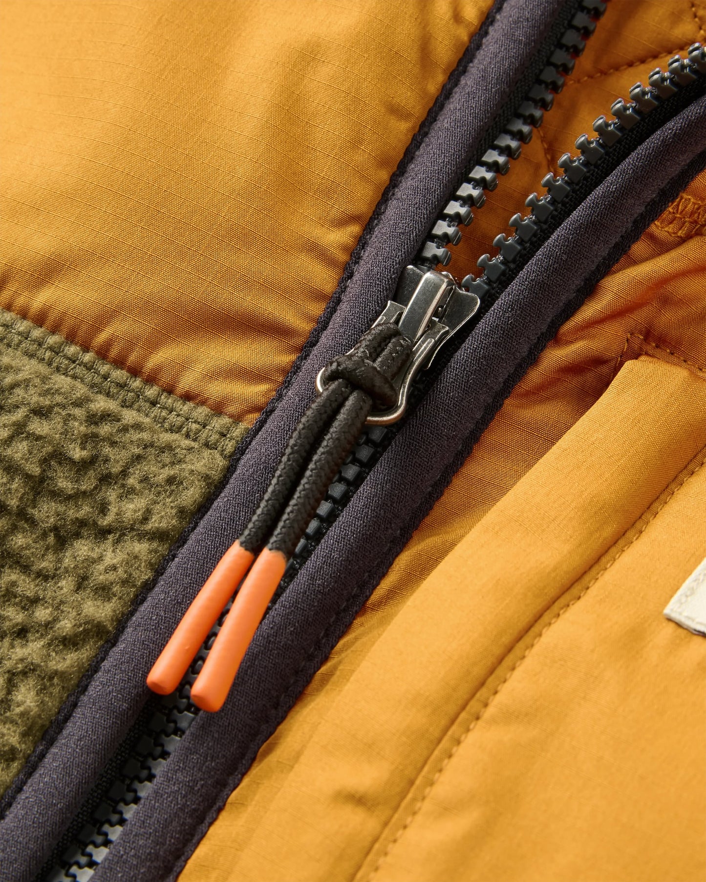 Offgrid Recycled Sherpa Fleece Vest - Dark Olive - Flatlay