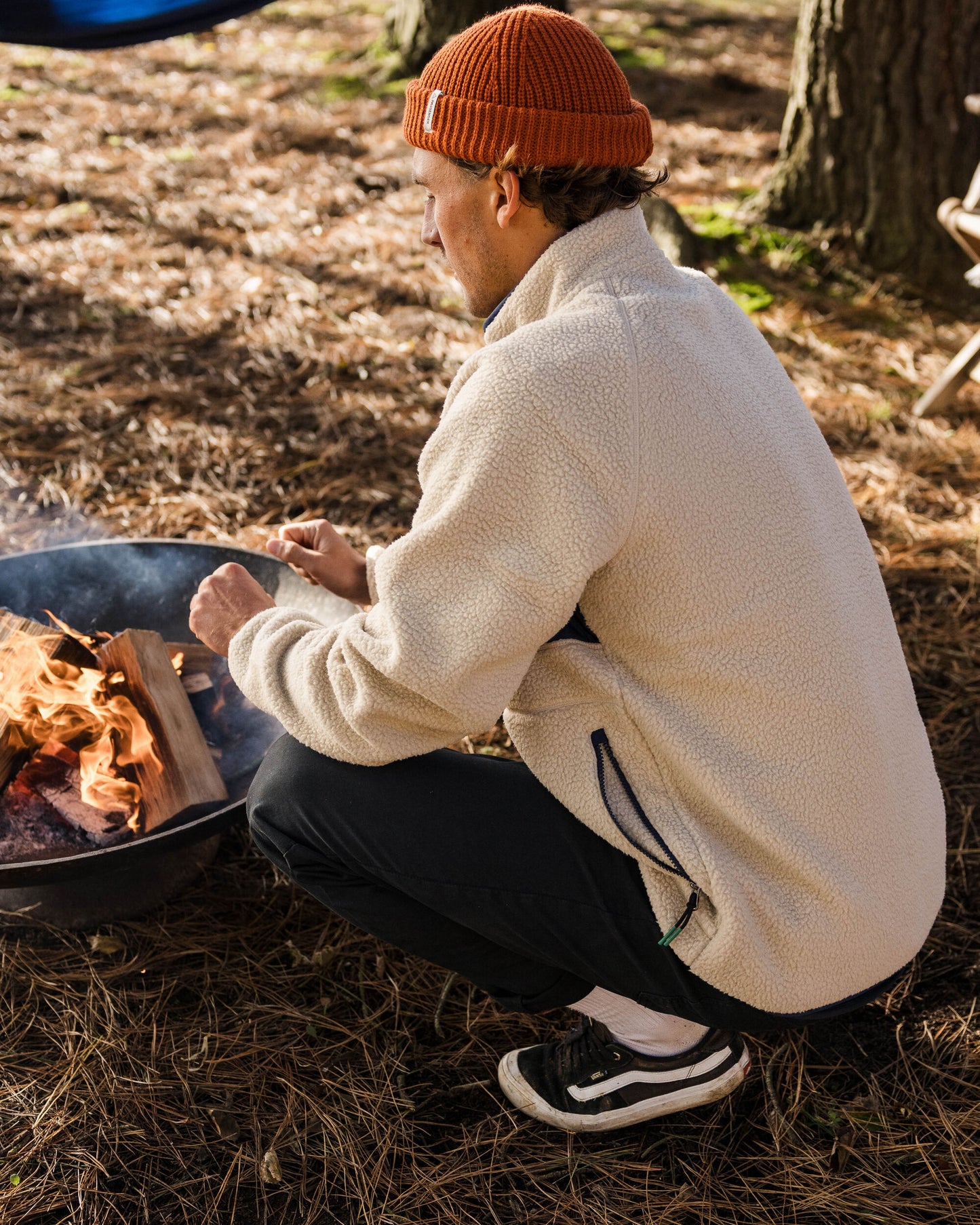 Offgrid 1/2 Zip Recycled Sherpa Fleece - Oatmeal/Navy - Lifestyle