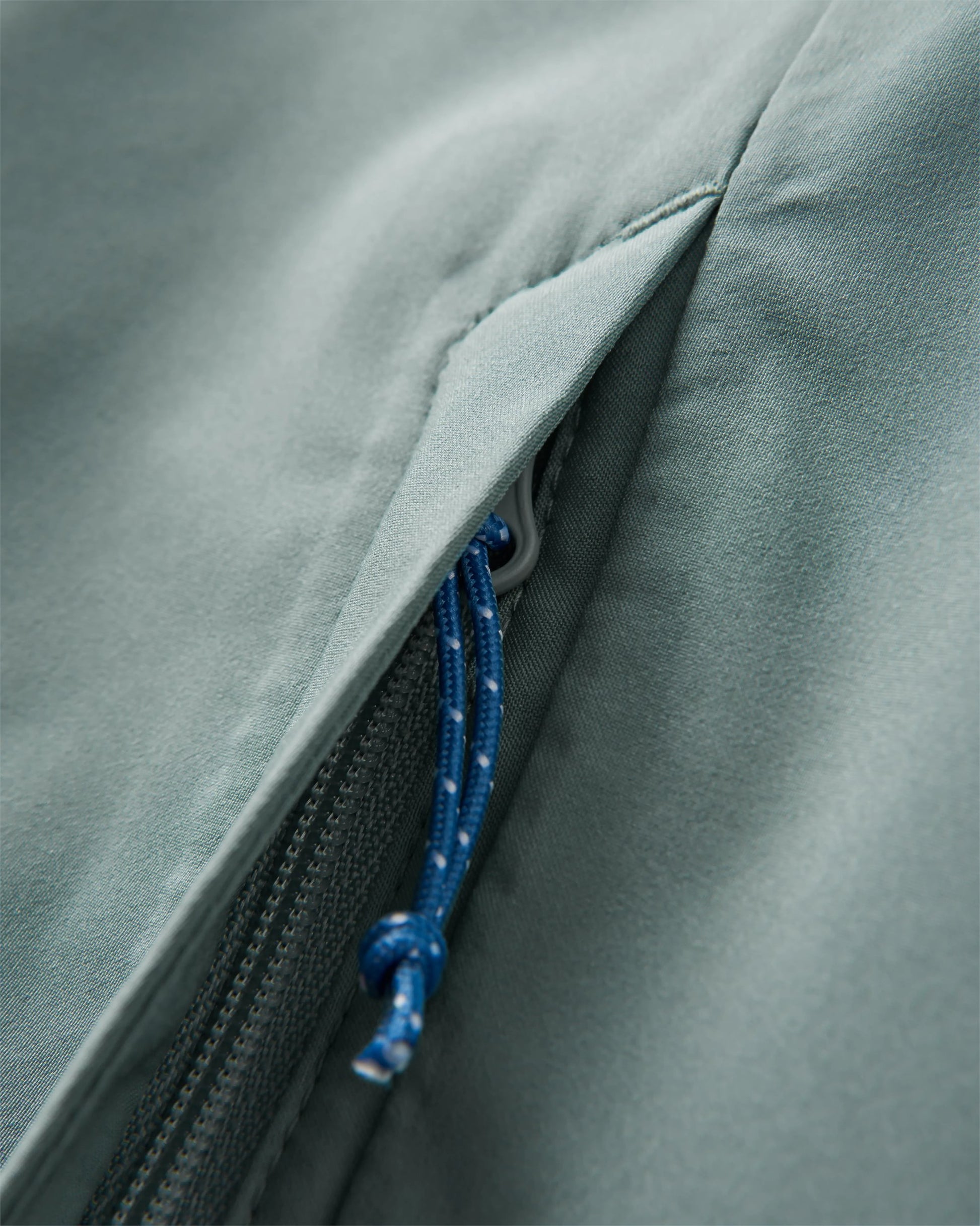 Elevate Insulated Waterproof Jacket - Arctic - Flatlay