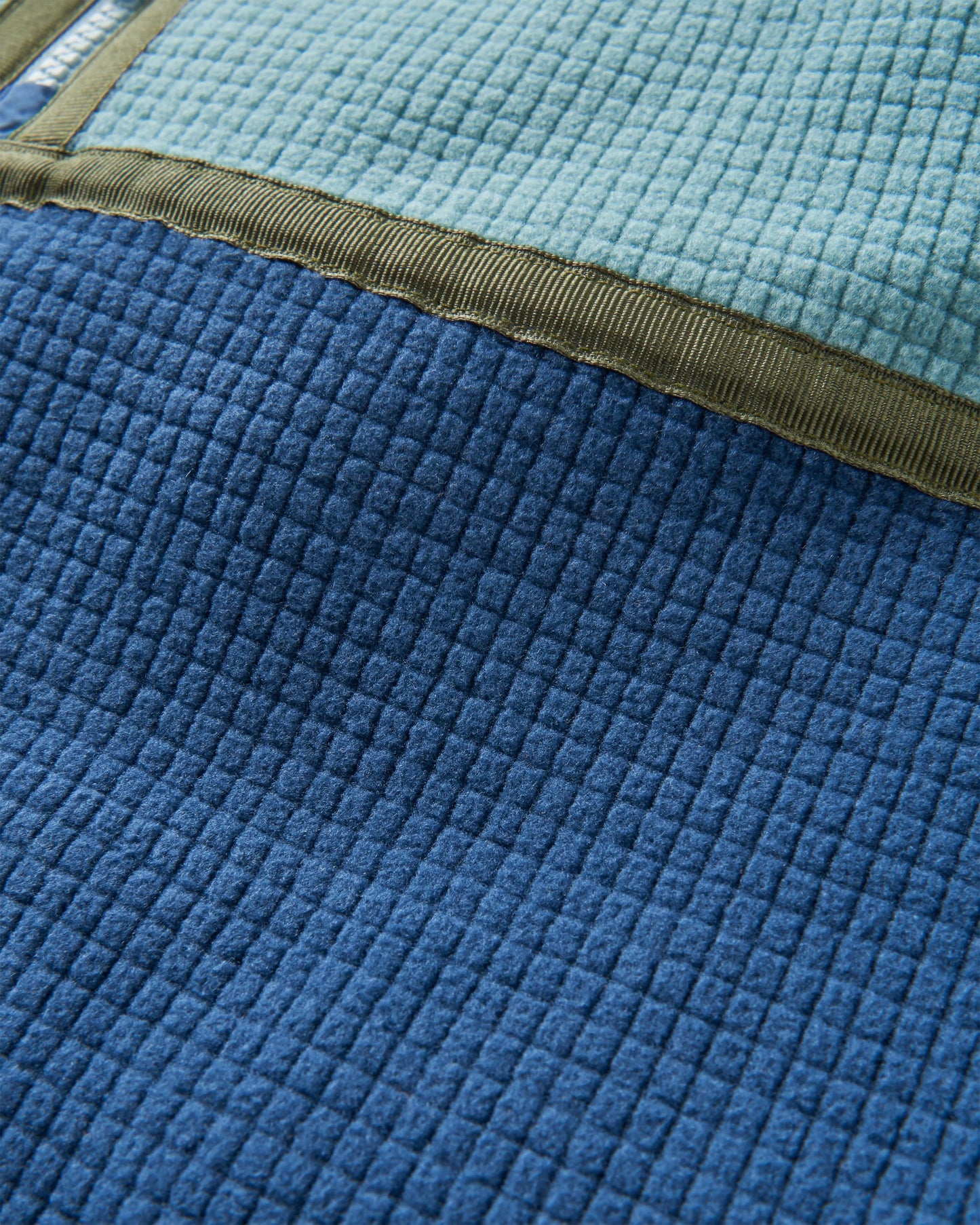 Overlook Recycled Grid Polar Fleece - Arctic/Dark Denim - Flatlay
