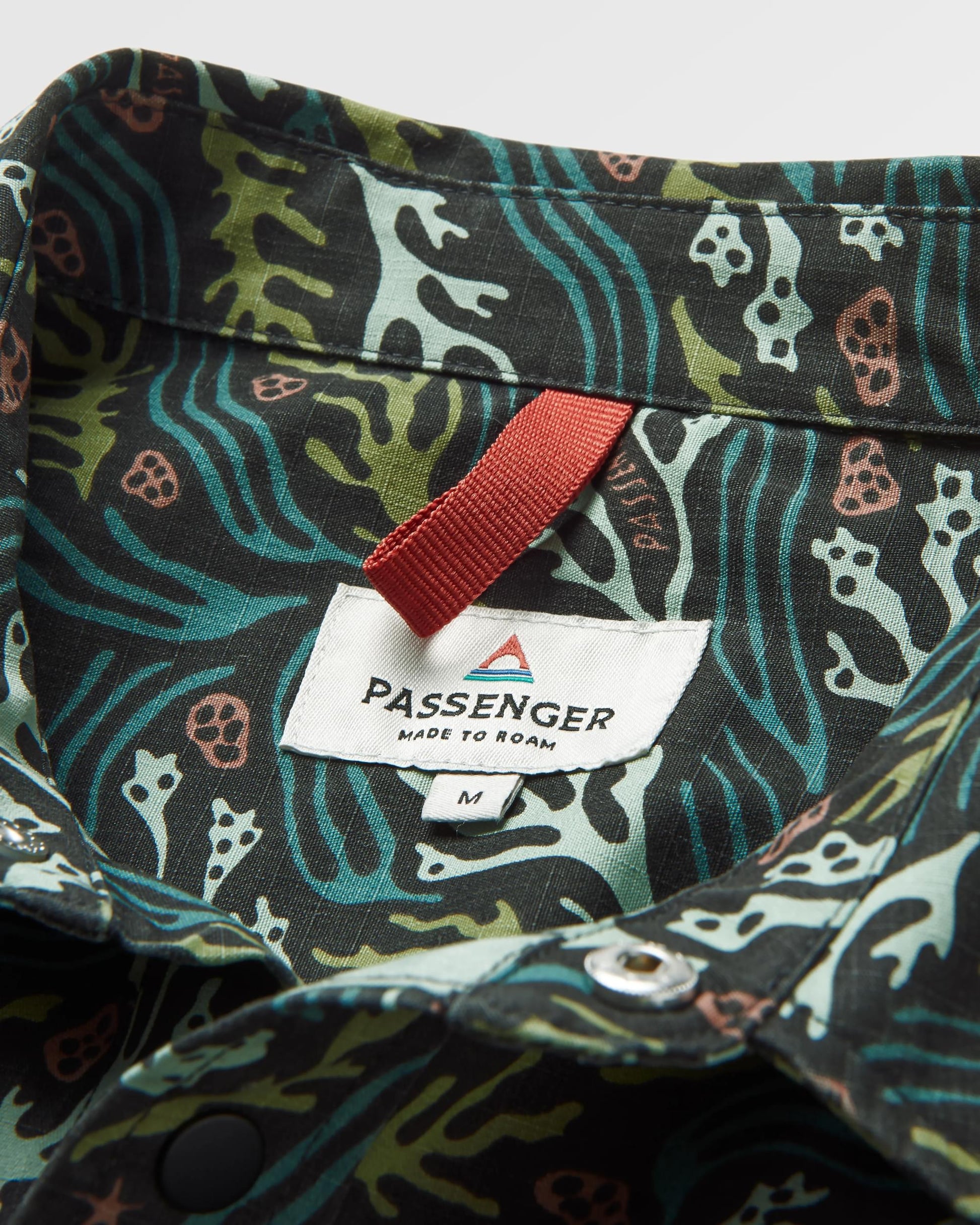 Way Ripstop Short Sleeve Shirt - Ocean Current Black - Flatlay