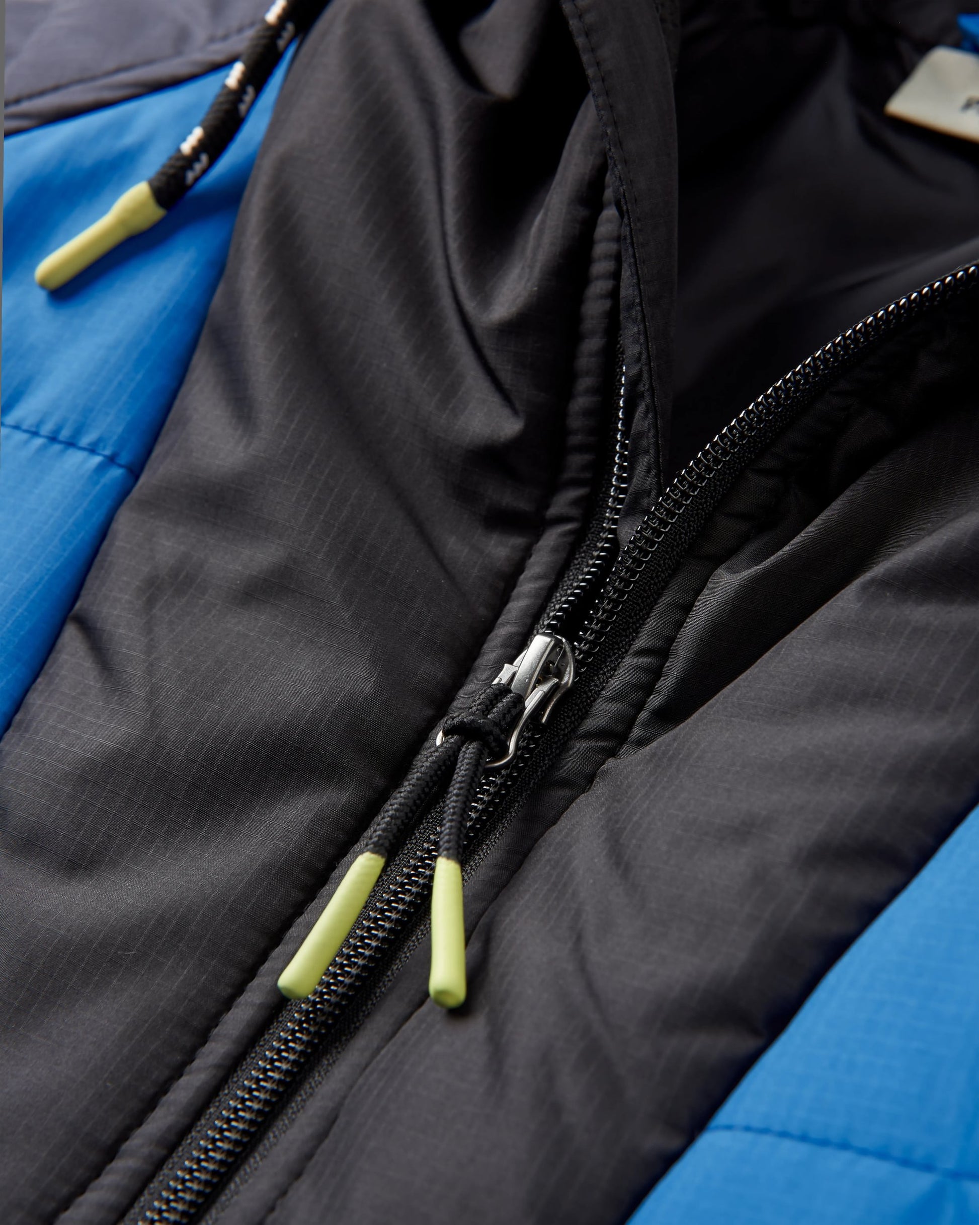 Oceanic Recycled Insulated 1/2 Zip Jacket - Azure Blue/Charcoal - Flatlay