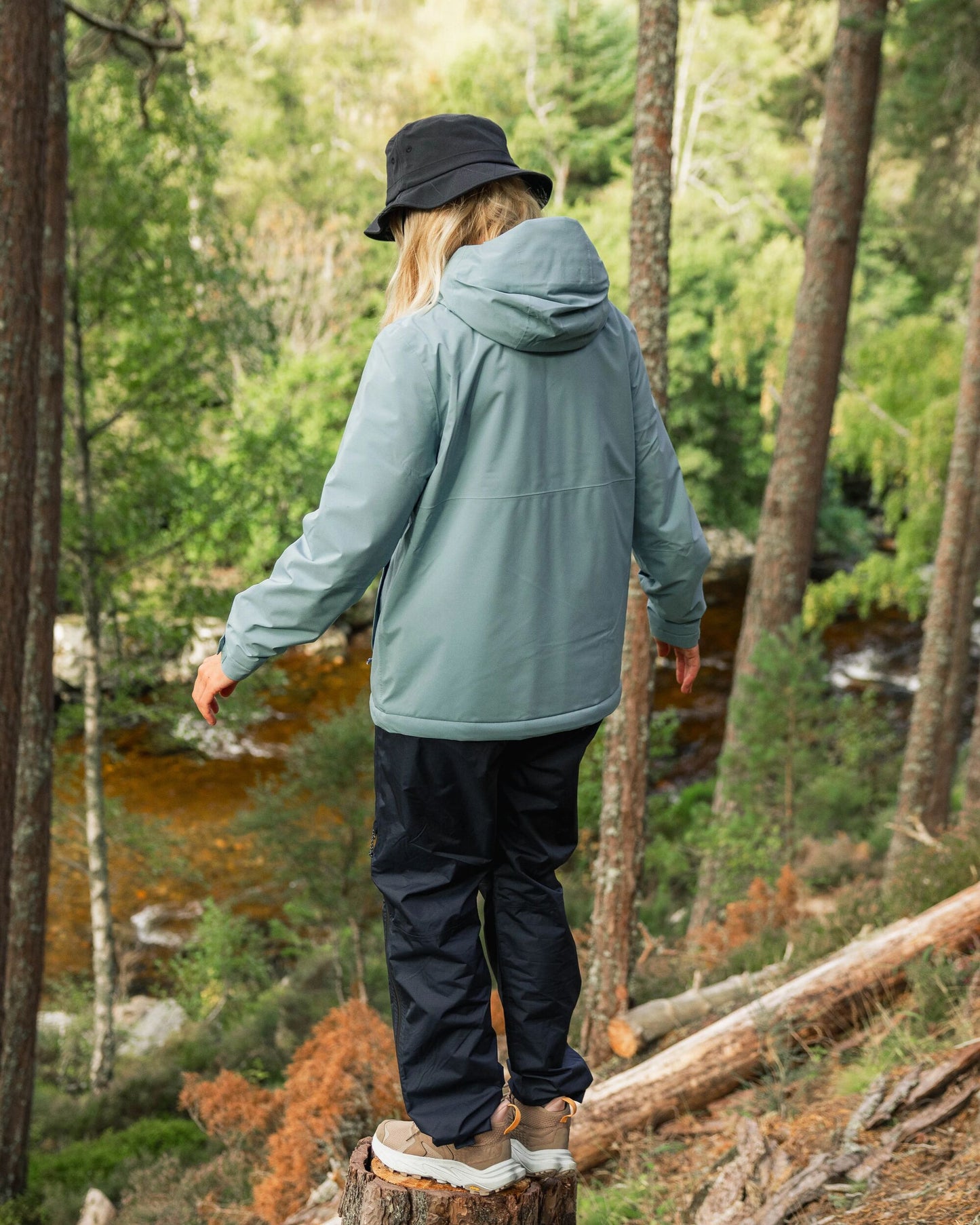 Elevate Insulated Waterproof Jacket - Arctic - Lifestyle