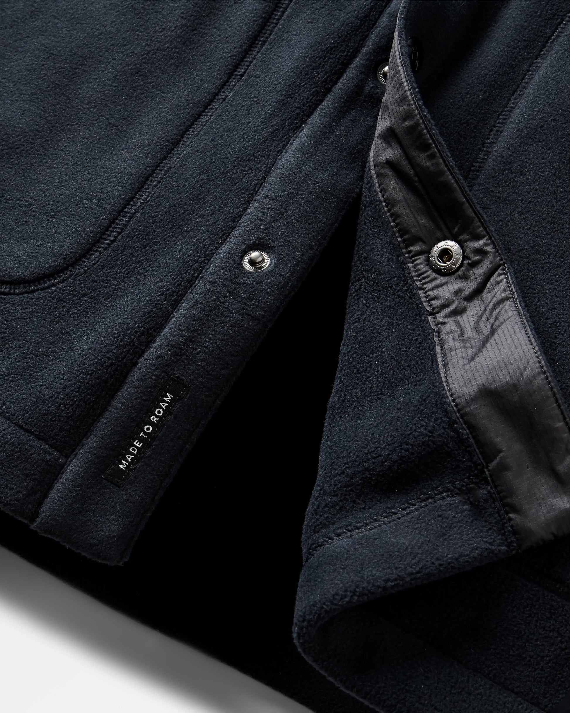 Adapt Fleece Overshirt - Black - Flatlay