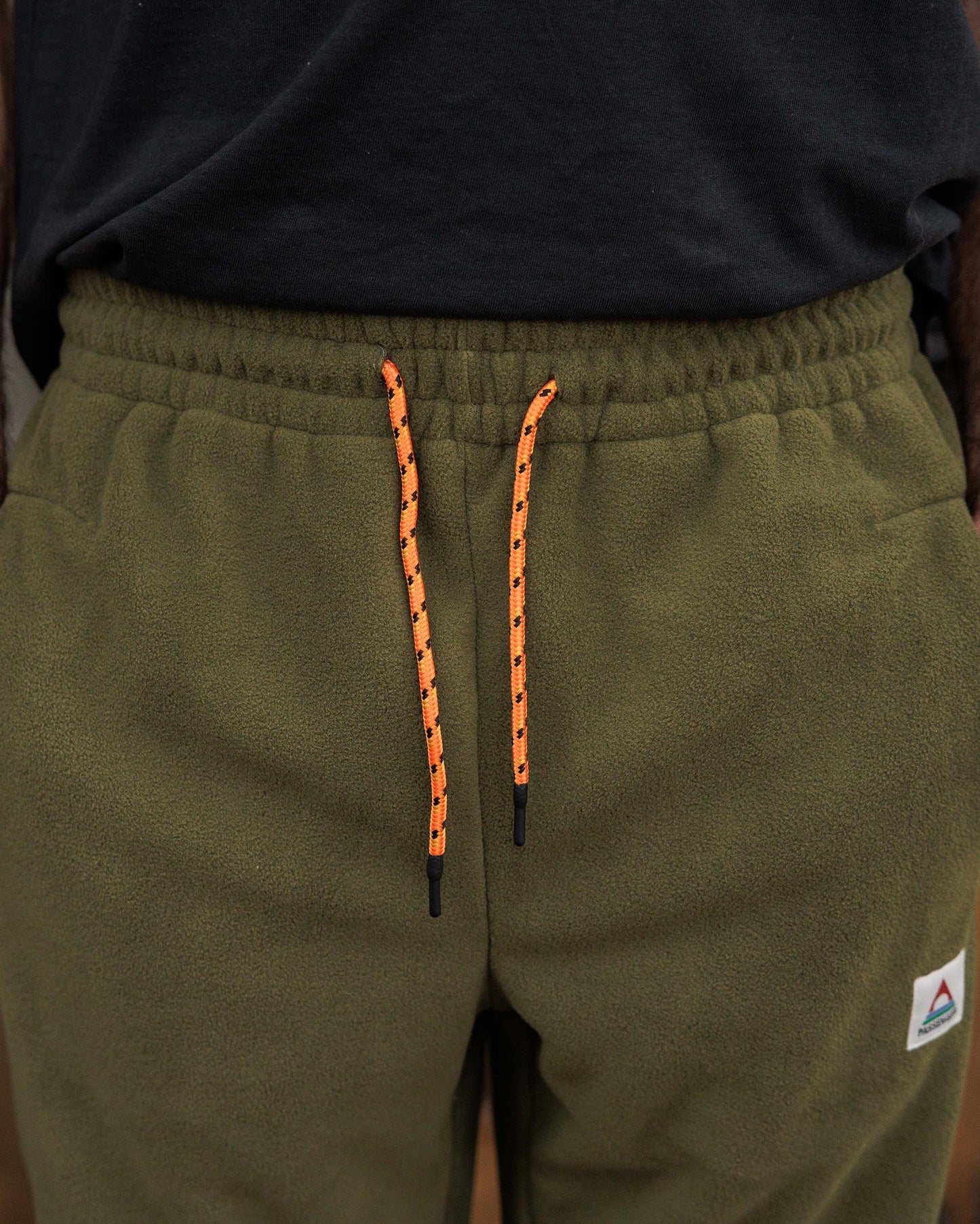 Set off Recycled Polar Fleece Jogger - True Black/ Khaki - Lifestyle