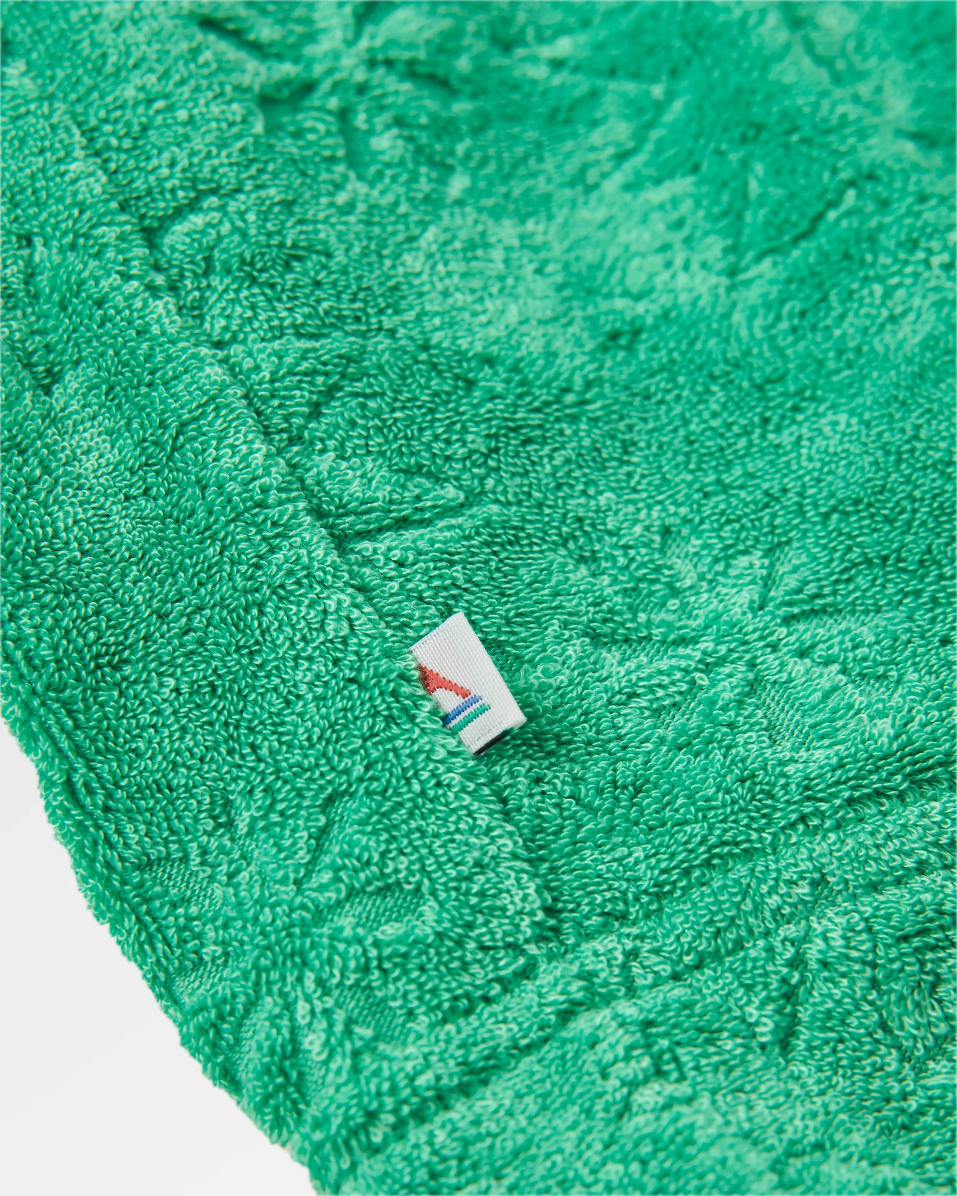 Vibes Textured Short - Green Spruce - Flatlay