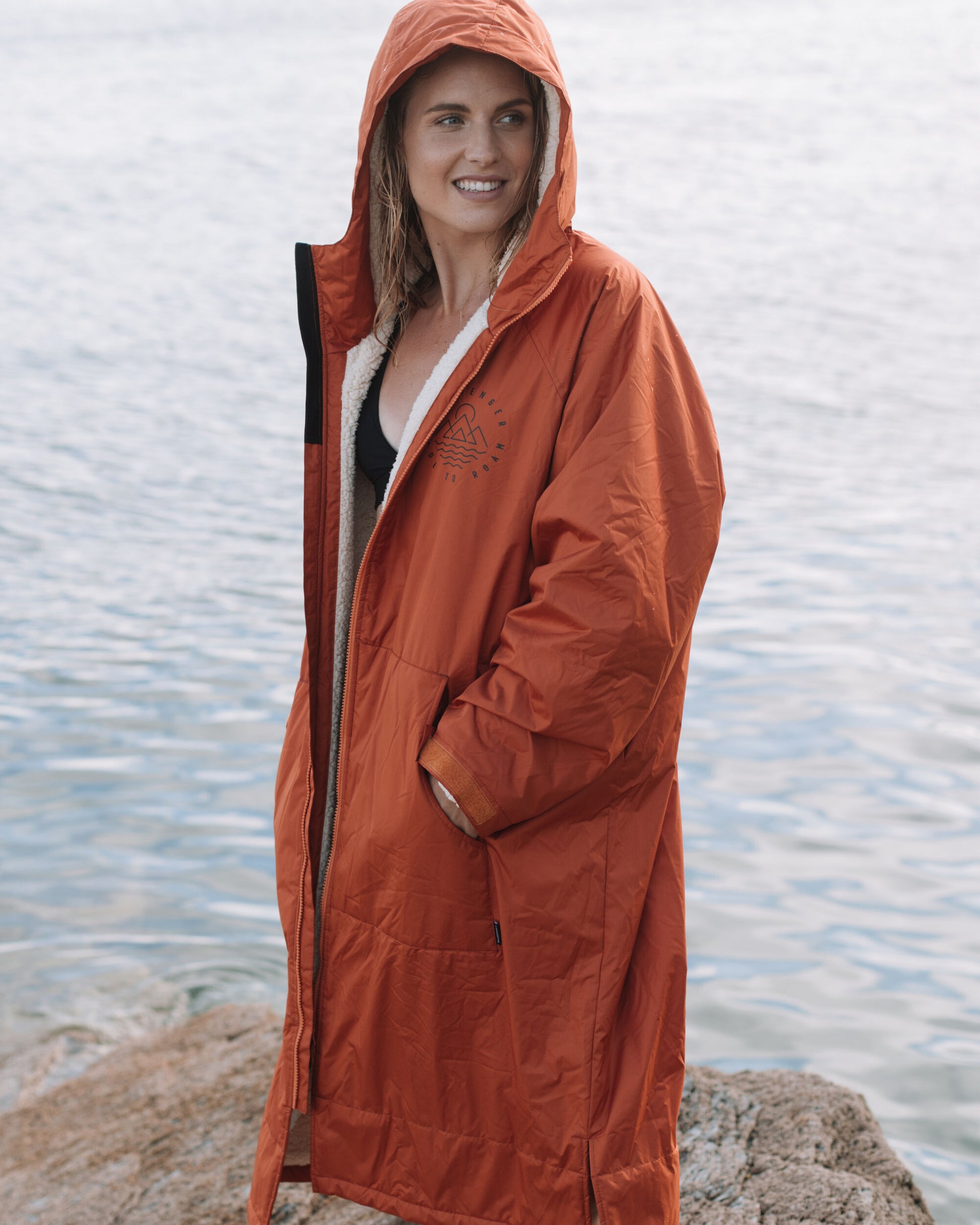 Womens_Escapism Recycled Sherpa Lined Changing Robe - Rust - Lifestyle
