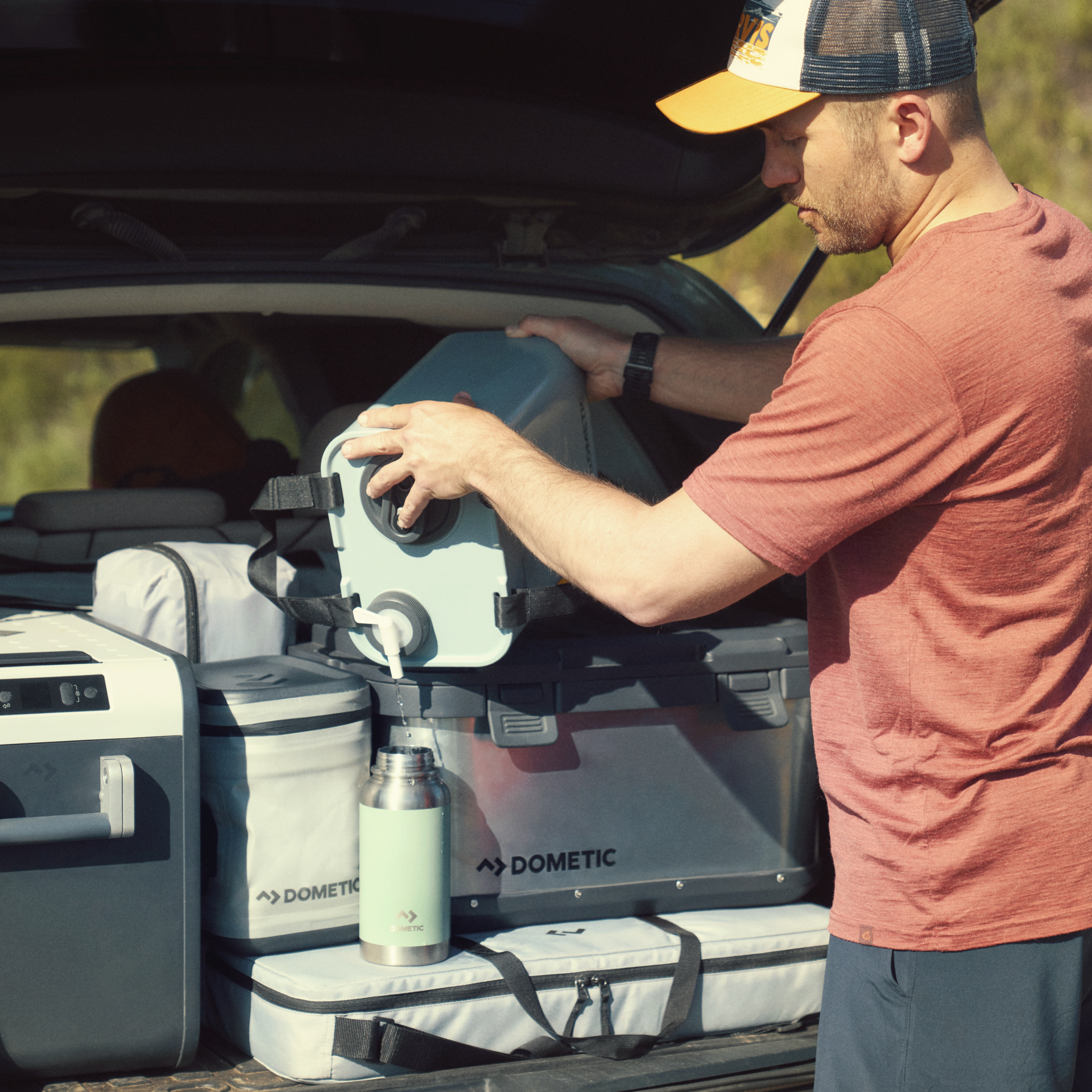 Dometic GO Hydration Water Jug 11L - Ash - Lifestyle