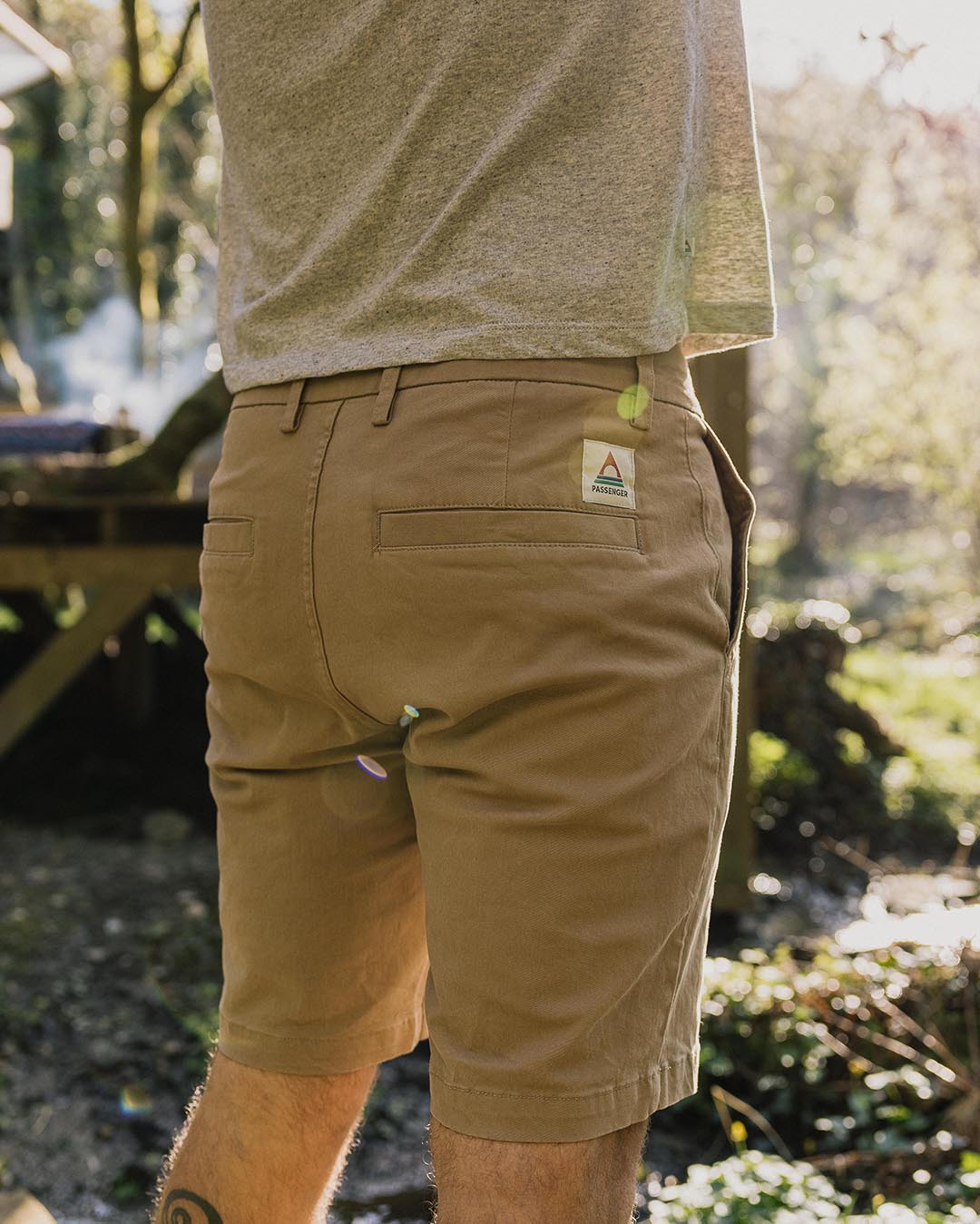 365 Organic Cotton Short - Chinchilla Brown - Lifestyle